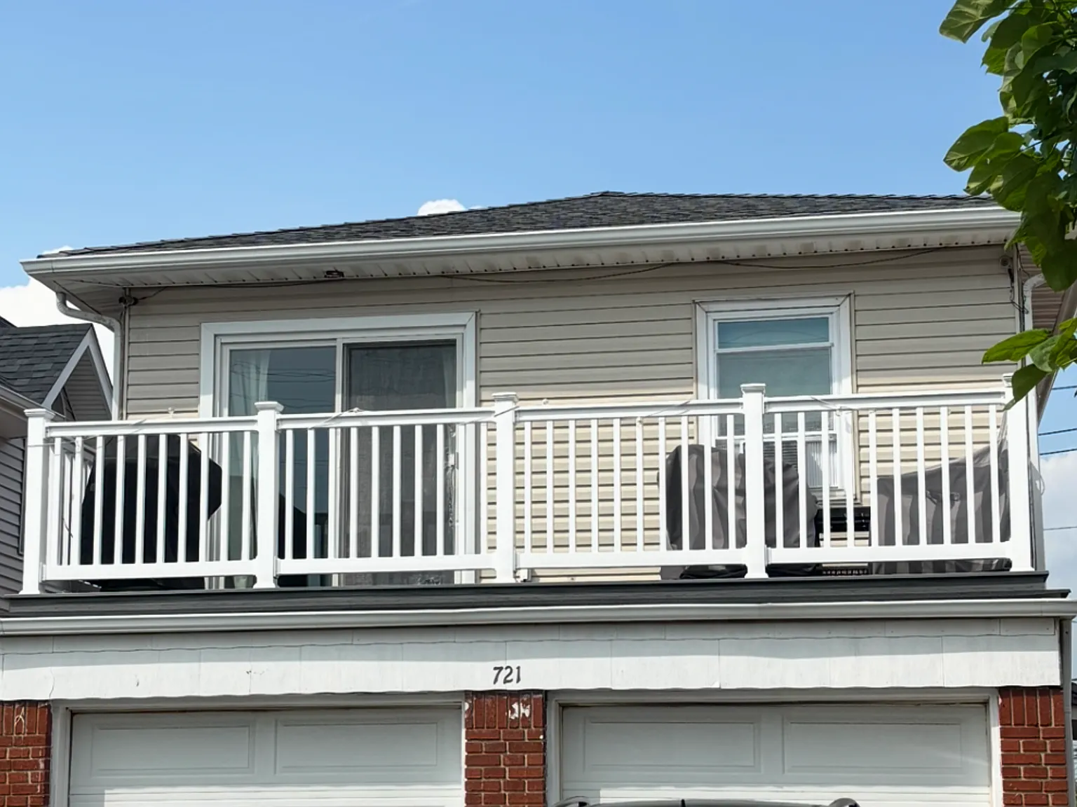 3 bed, 1400 sqft, $3,595 — Photo 2