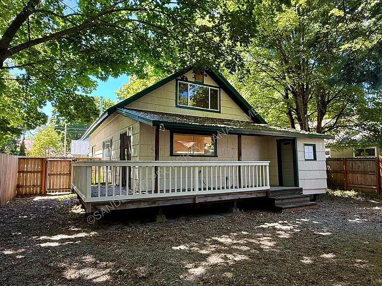 113 S 4th Ave — Photo 3