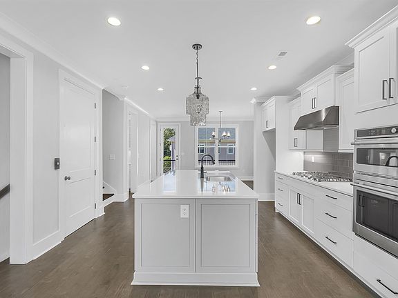 5th image of 6 Corbet Ct