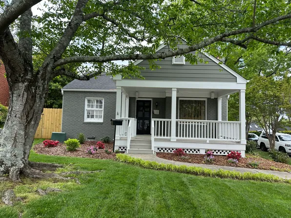 135 Tranquil Ave, Charlotte, NC 28209