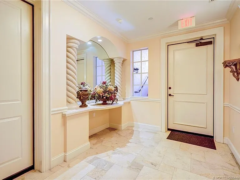 1528 NE Outrigger Landings Dr #208 — Photo 15