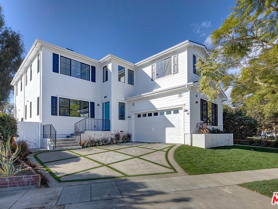 1st image of 10557 Lauriston Ave