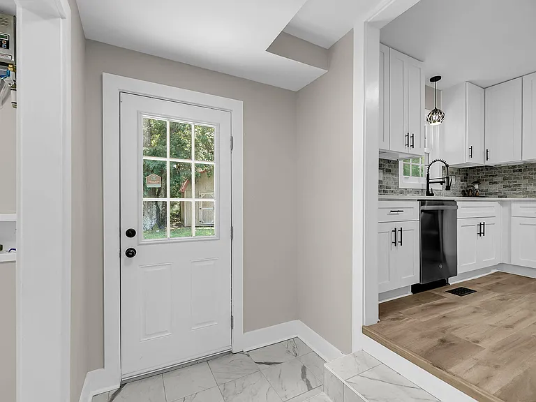 1129 Quail Dr — Photo 13