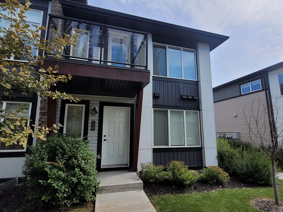 446 Allard Blvd SW #30