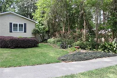 2328 Armistead Rd — Photo 3