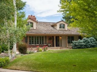 2 Cleek Way, Littleton, CO 80123