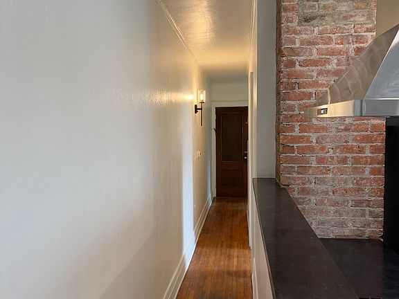 5th image of 21 Homer St