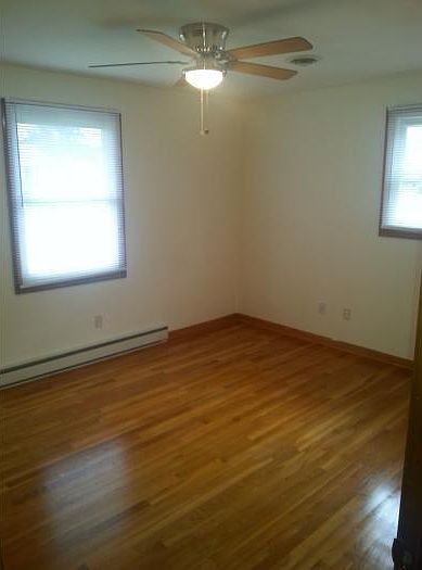 2nd image of 308 Macarthur Ave
