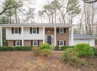 6718 Oak Ridge Dr, Hebron, MD 21830