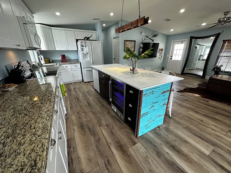 1510 Aqueduct Ln — Photo 4