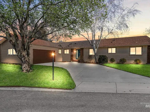 10244 W Molly Ct, Boise, ID 83709