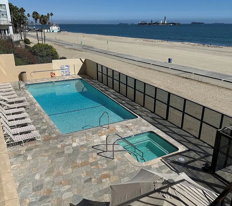 1750 E Ocean Blvd #303