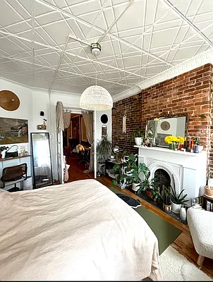 Rented by Ideal Properties Group | media 2