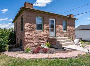 1215 Hugur Ave, Cheyenne, WY 82001