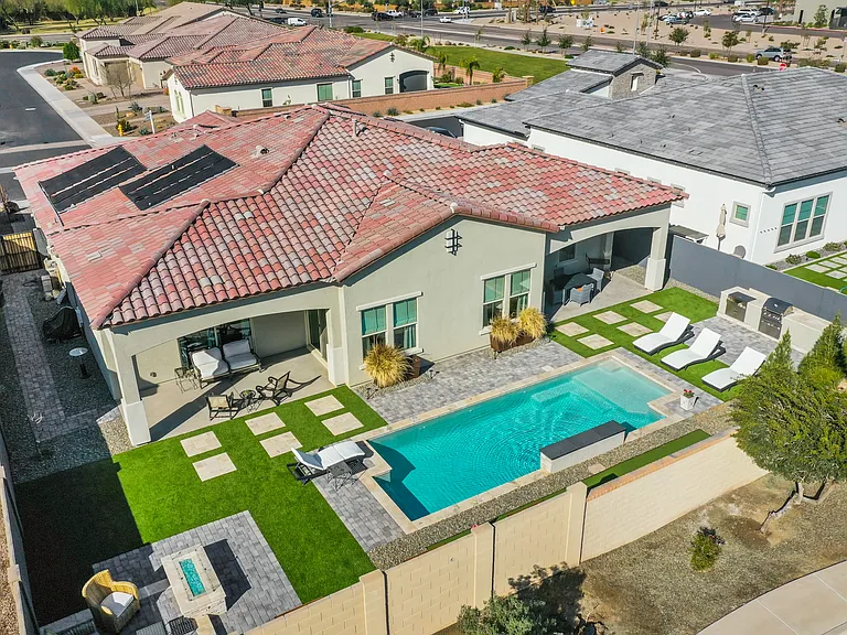 4061 S Emerald Dr — Photo 47