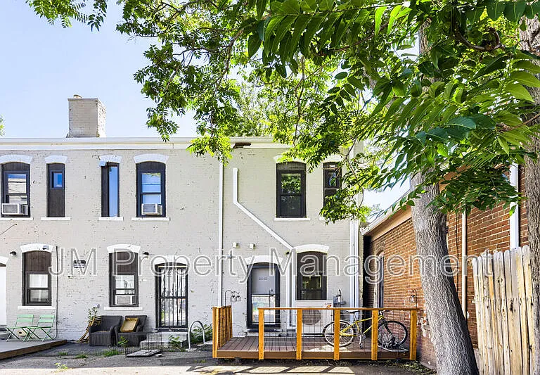 3549 N Williams St — Photo 17