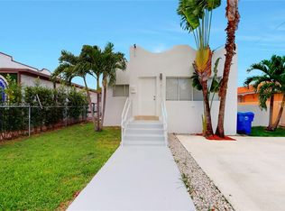 2915 SW 24th St, Miami, FL 33145