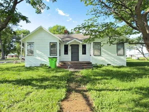 1300 E Park Ave, Rich Hill, MO 64779