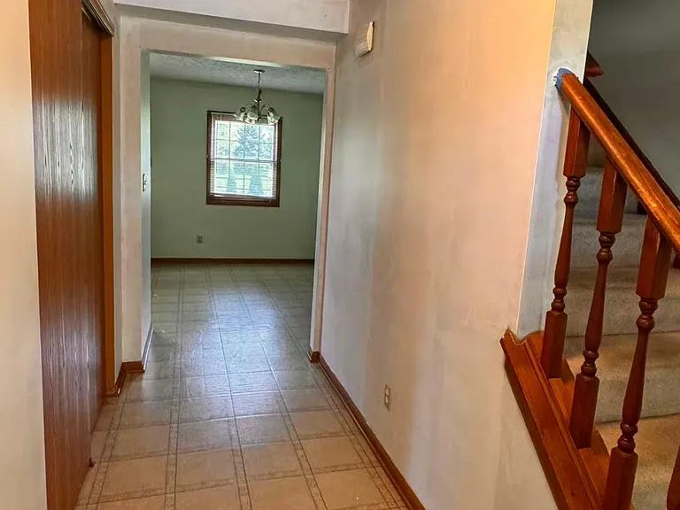 626 Harrison Rd — Photo 1