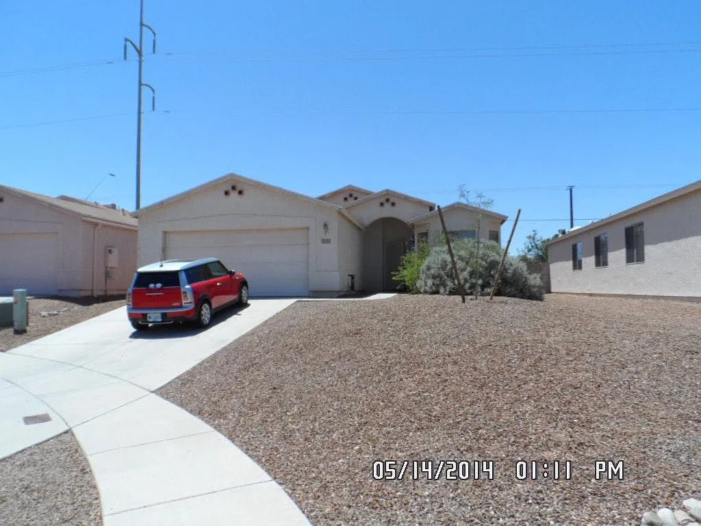 3 bed, 1453 sqft, $1,650 — Photo 2