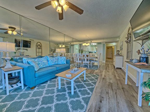 4th image of 5801 Thomas Dr Unit 304