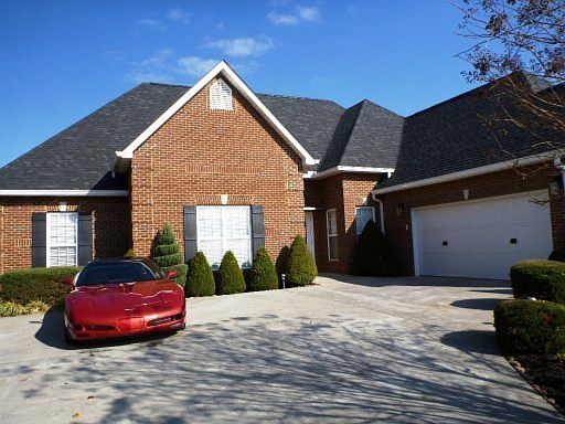 4th image of 2709 Raylee Dr