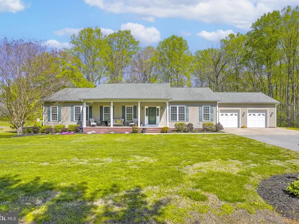 20600 Old Gravel Ln, Lexington Park, MD 20653
