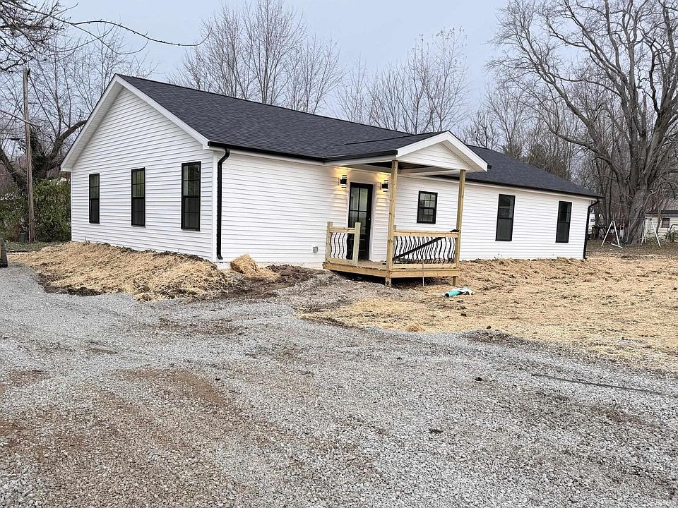 1st image of 812 N Dant Blvd