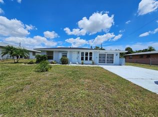 531 Azalea Dr NW, Pt Charlotte, FL 33952