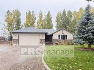1139 E 1290 N, Shelley, ID 83274