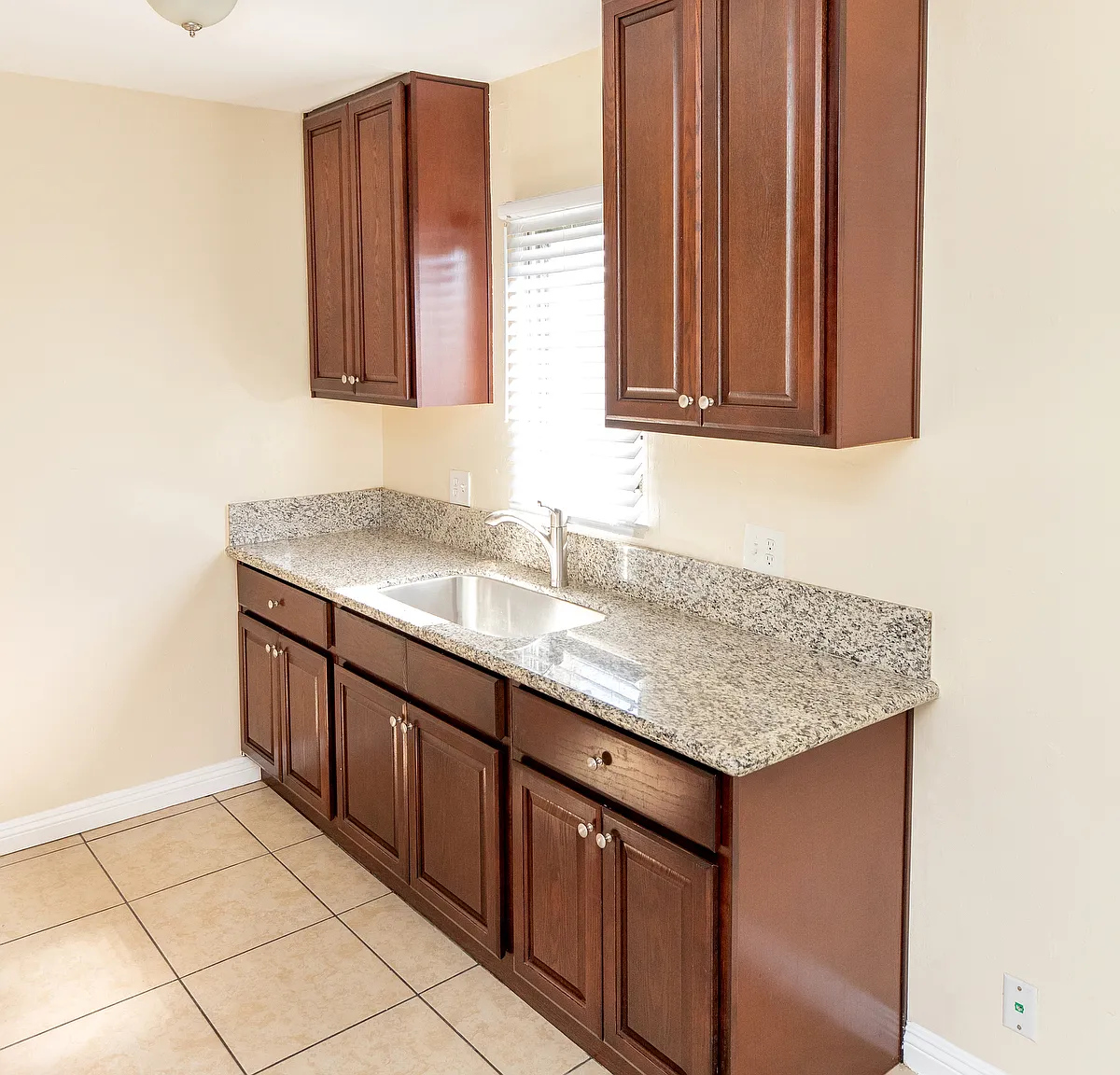 1 bed, $1,595 — Photo 2