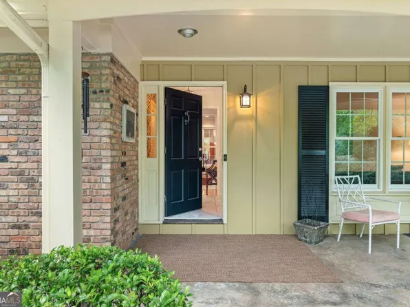 2480 Flair Knoll Dr NE, Atlanta, GA 30345
