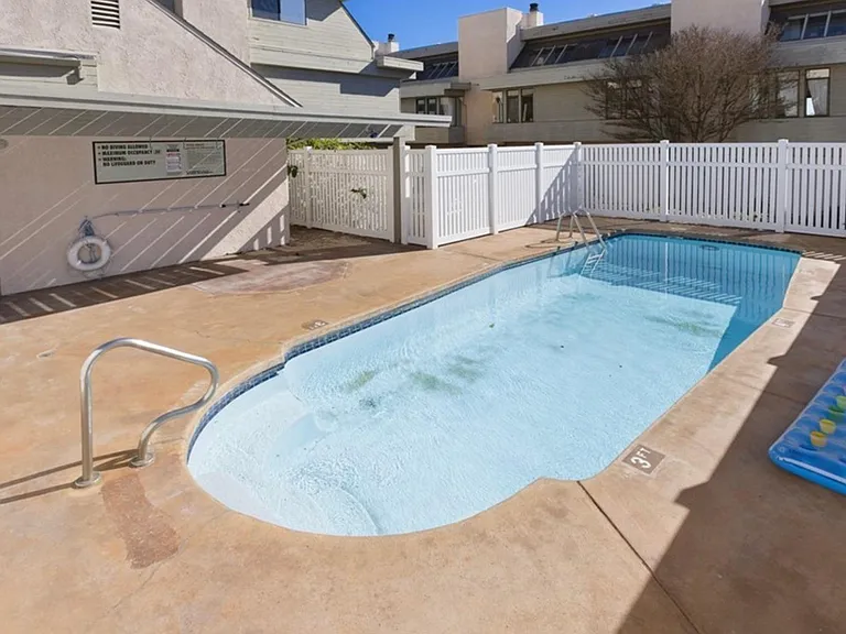 1623 Ramona Ave — Photo 15