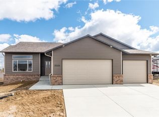 2121 Lakehills Dr, Billings, MT 59105