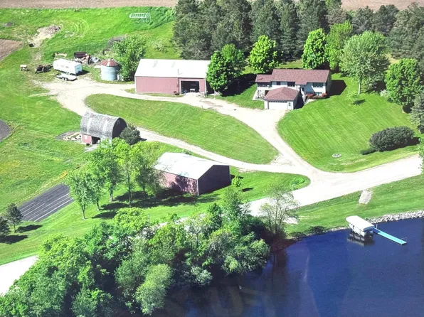 19935 Dodd Rd, Kilkenny, MN 56052