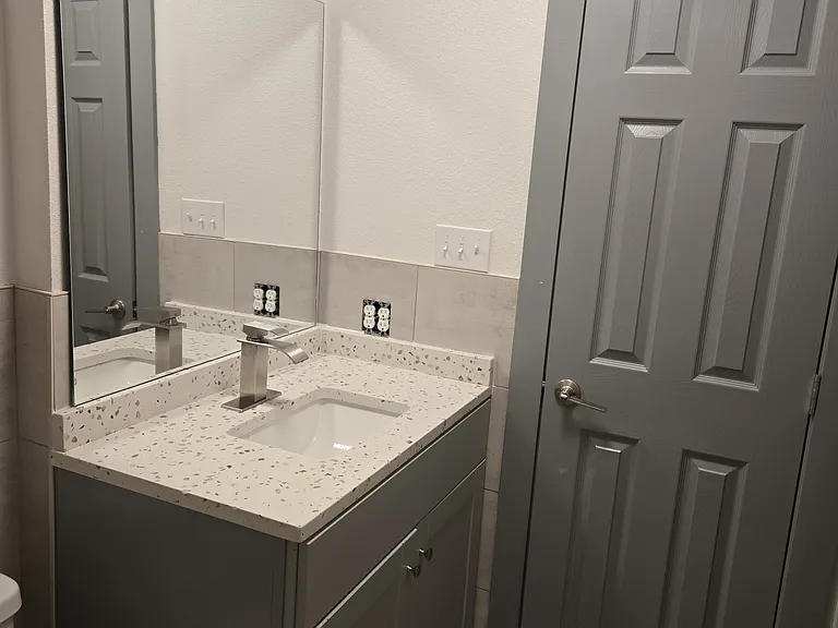 10003 Quail Valley Blvd #B — Photo 12