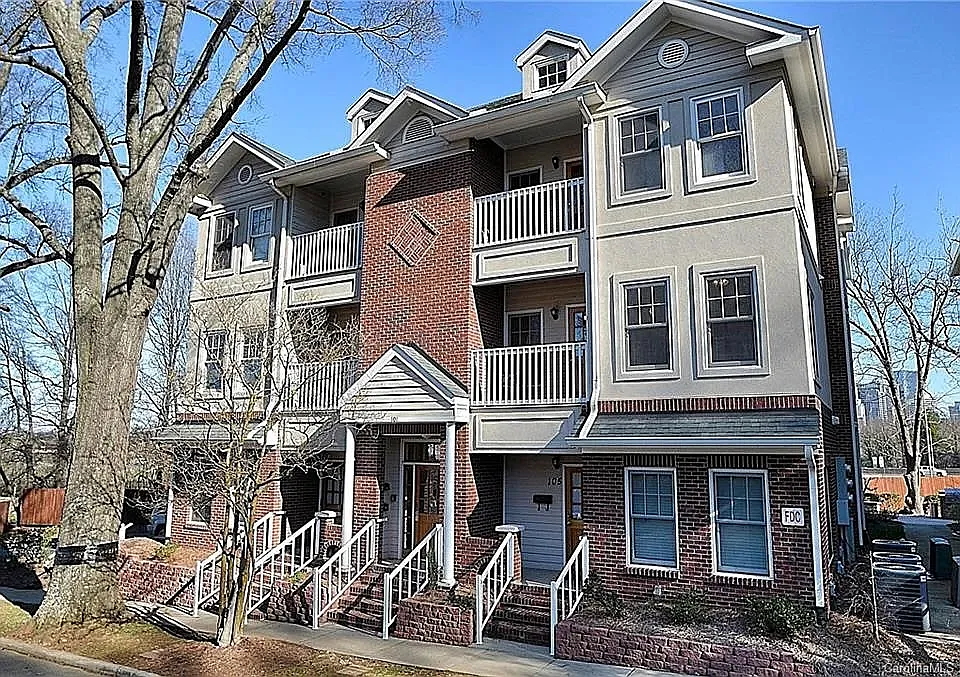 113 S Summit Ave