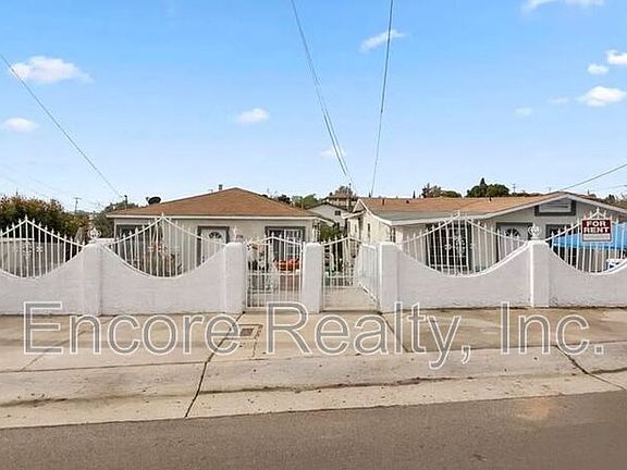 2nd image of 2780.5 Vista Way