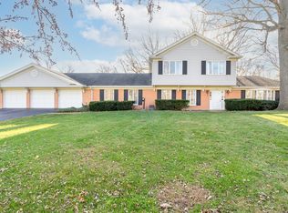 671 Fairway Ln, Frankfort, IL