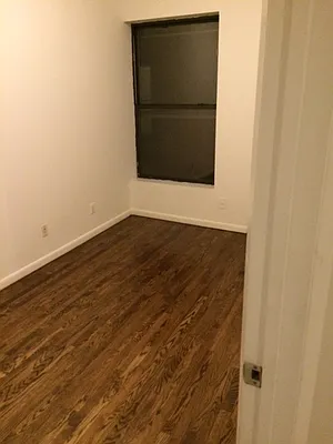 Rented by Eric Goodman Realty Corp | media 3