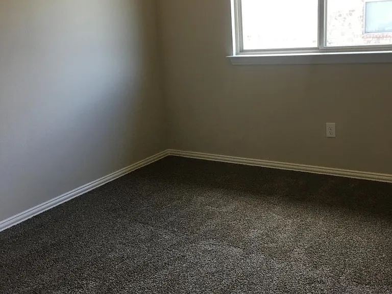 305 Santo Dr — Photo 30