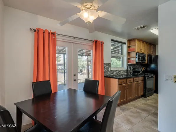 1813 S Fair Oaks Ave, Tucson, AZ 85711