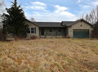 1891 W Cohoctah Rd, Cohoctah, MI 48816