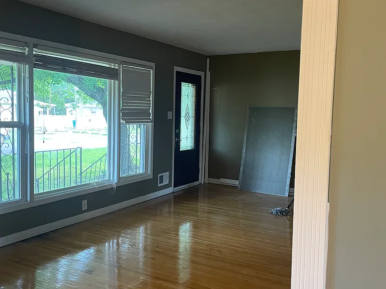 3905 Sparta Dr — Photo 7