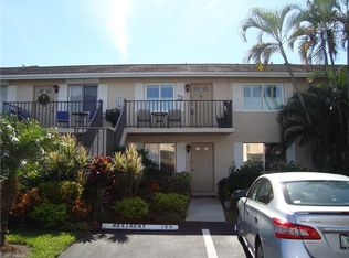 142 Palm Dr APT 1, Naples, FL 34112