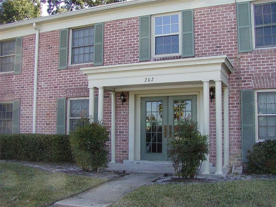 1st image of 202 Georgetown F Dr