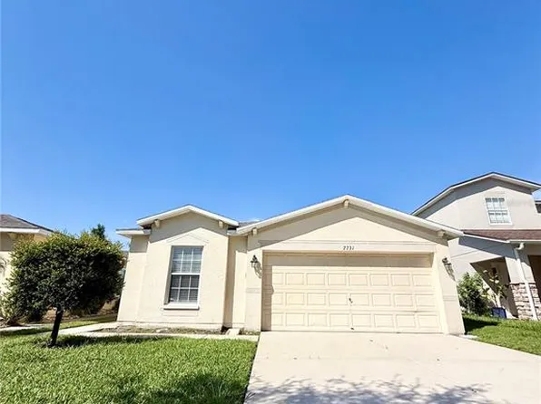7731 Carriage Pointe Dr, Gibsonton, FL 33534