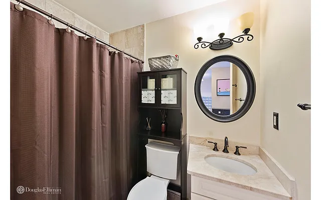 Rented by Douglas Elliman | media 16