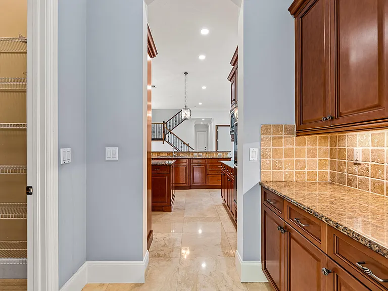 17550 Circle Pond Ct — Photo 24