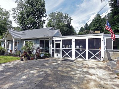860 Madola Rd, Epworth, GA, 30541